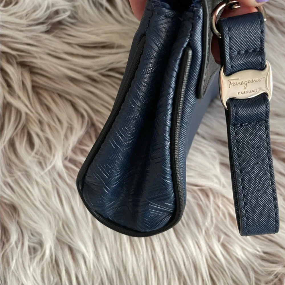 Salvatore Ferragamo Blue Makeup Bag - Picture 4 of 9